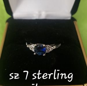 Sz 7 sterling silver sapphire style ring